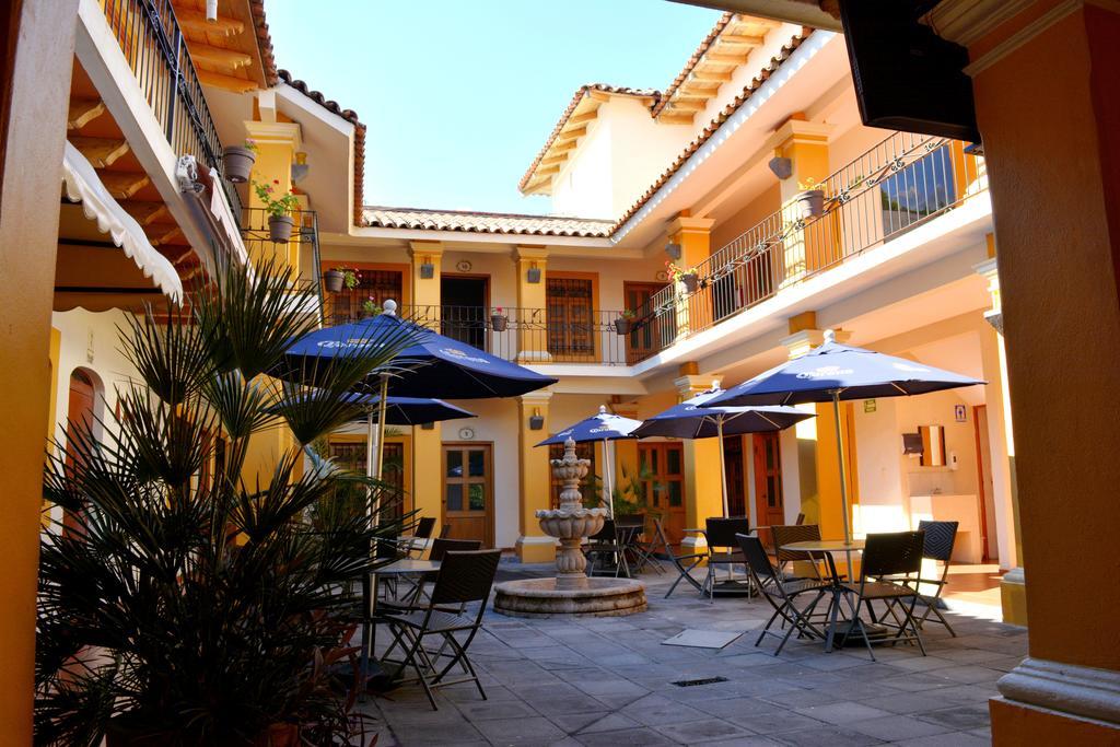 Hotel Aldama Колима Екстериор снимка